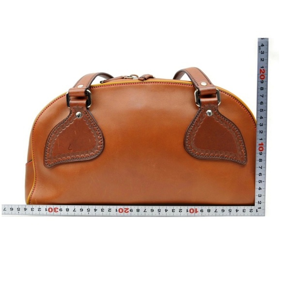 Over the shoulder Prada bag - Picture 2 of 13